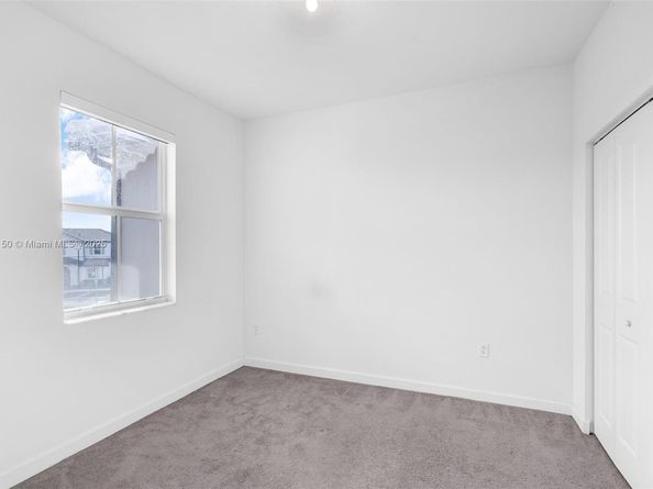 2357 NW 122nd Ter, Miami FL 33167