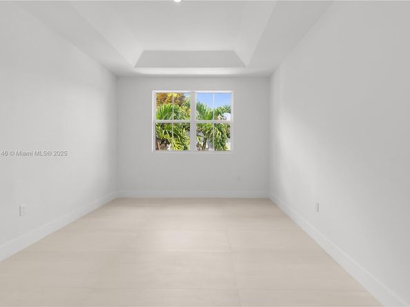 10829 NW 79th St, Doral FL 33178