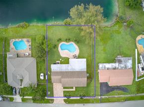 13317 NW 8th Ct, Sunrise FL 33325