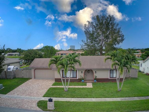 13317 NW 8th Ct, Sunrise FL 33325