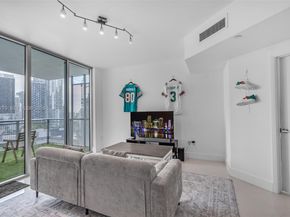 350 S Miami Ave 2412, Miami FL 33130