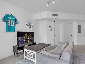 350 S Miami Ave 2412, Miami FL 33130