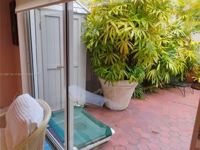 612 NE 27th Ave, Hallandale Beach FL 33009
