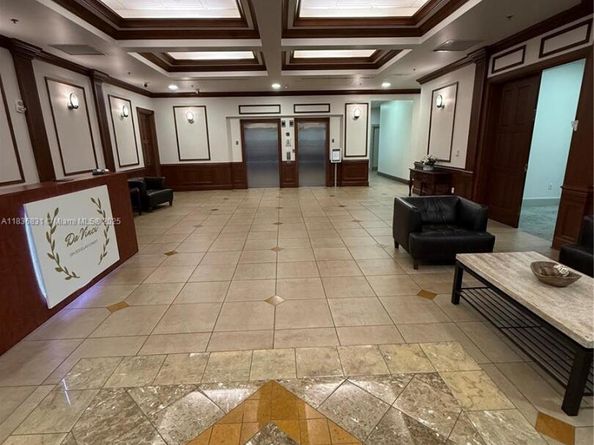 2665 SW 37th Ave 1213, Miami FL 33133