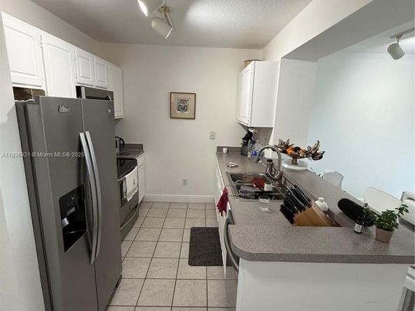 2665 SW 37th Ave 1213, Miami FL 33133