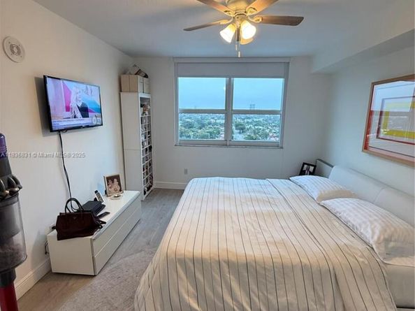 2665 SW 37th Ave 1213, Miami FL 33133