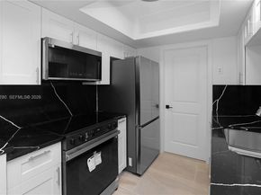 8235 NW 23rd St, Sunrise FL 33322