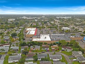 8235 NW 23rd St, Sunrise FL 33322