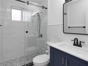 8235 NW 23rd St, Sunrise FL 33322