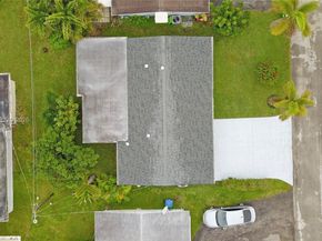 8235 NW 23rd St, Sunrise FL 33322