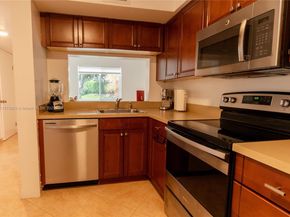 730 NW 91st Ter 730, Plantation FL 33324