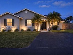 24923 SW 127th Pl, Homestead FL 33032