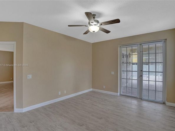 797 Chimney Rock Rd, Weston FL 33327