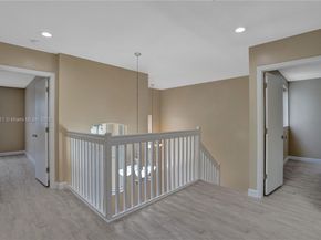 797 Chimney Rock Rd, Weston FL 33327