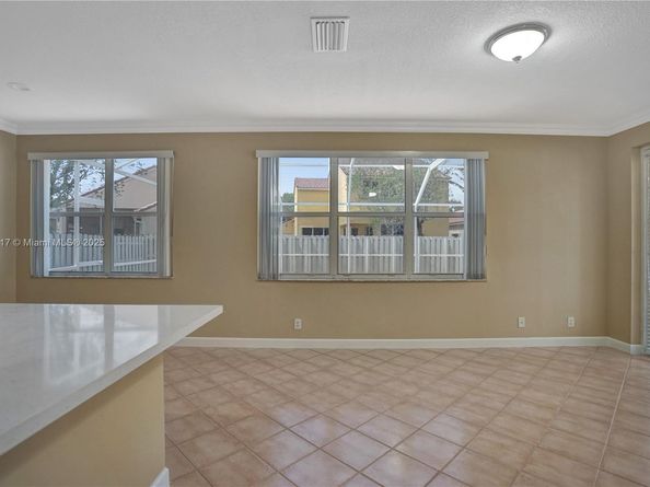 797 Chimney Rock Rd, Weston FL 33327