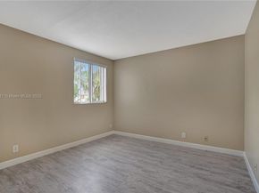 797 Chimney Rock Rd, Weston FL 33327
