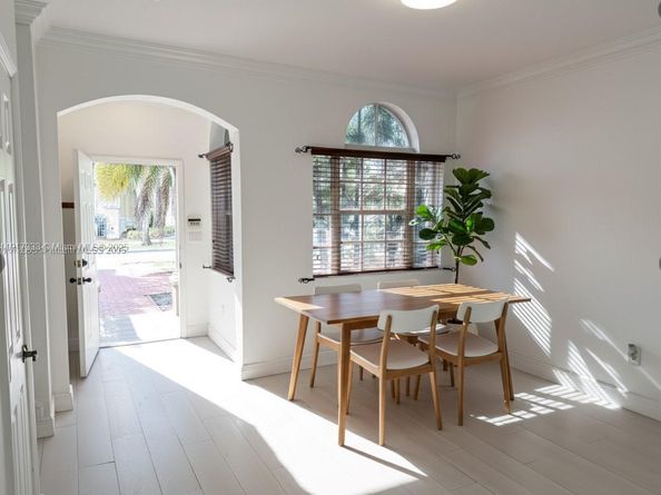 Undisclosed Address #A11917333, Miramar FL 33027