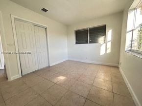 6209 Dawson St, Hollywood FL 33023