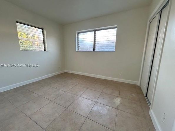 6209 Dawson St, Hollywood FL 33023