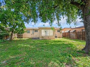 6209 Dawson St, Hollywood FL 33023