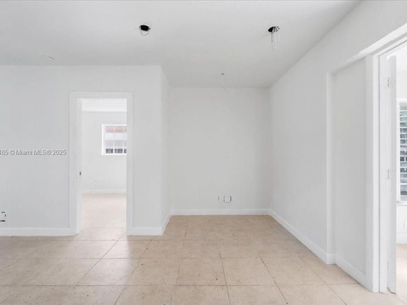 6209 Dawson St, Hollywood FL 33023