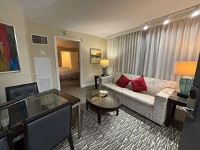 2670 E Sunrise Blvd 302, Fort Lauderdale FL 33304