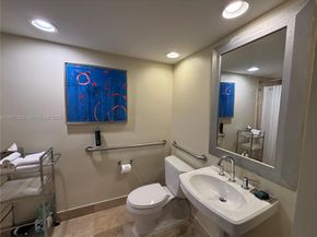 2670 E Sunrise Blvd 302, Fort Lauderdale FL 33304