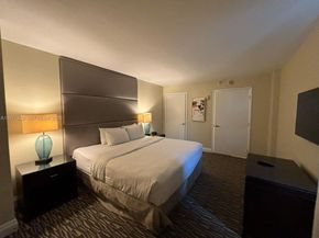 2670 E Sunrise Blvd 302, Fort Lauderdale FL 33304