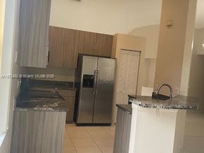 942 Briar Ridge Rd, Weston FL 33327