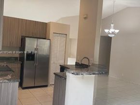 942 Briar Ridge Rd, Weston FL 33327