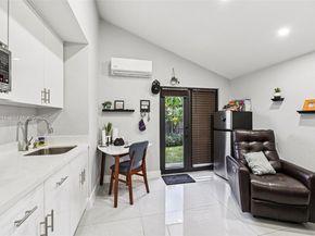 12237 SW 193rd St, Miami FL 33177