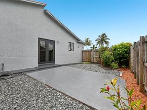 12237 SW 193rd St, Miami FL 33177