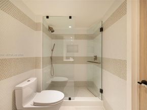 2301 Collins Ave 526, Miami Beach FL 33139