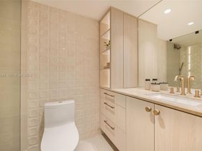 2301 Collins Ave 526, Miami Beach FL 33139