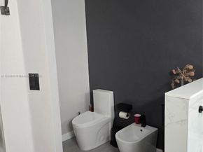 11141 NW 77th Ter, Doral FL 33178