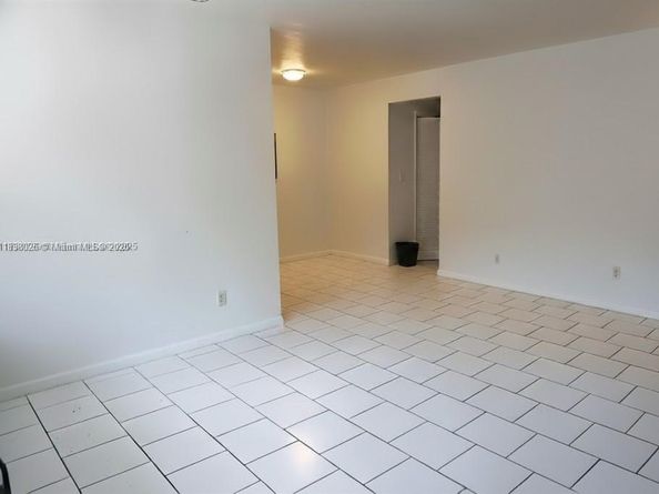 6565 Santona St B5, Coral Gables FL 33146