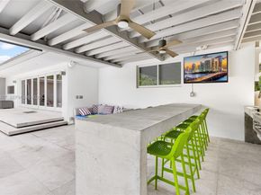 6420 Pinetree Drive Cir, Miami Beach FL 33141