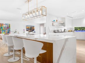 6420 Pinetree Drive Cir, Miami Beach FL 33141