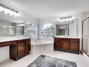 4202 Bahia Isle Cir, Wellington FL 33449