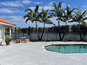 2260 SW 83rd Ave, Miramar FL 33025