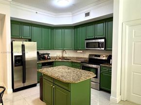 3001 NE 185th St 225, Aventura FL 33180