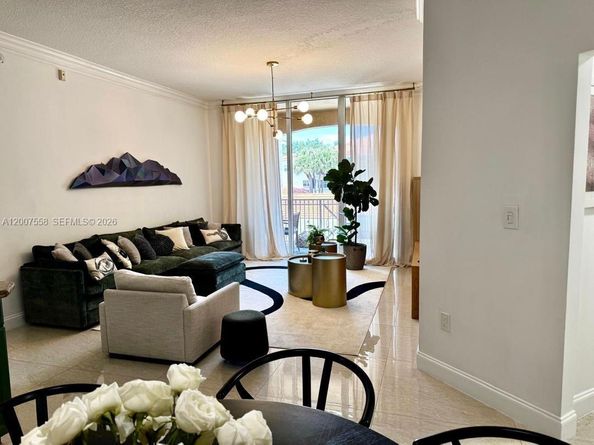 3001 NE 185th St 225, Aventura FL 33180