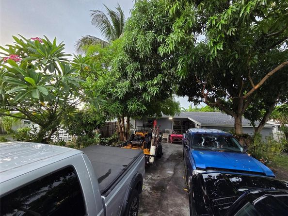 3433 SW 12th Pl, Fort Lauderdale FL 33312