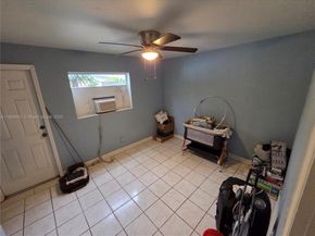 3433 SW 12th Pl, Fort Lauderdale FL 33312