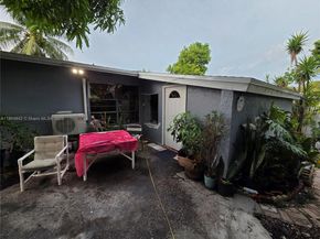 3433 SW 12th Pl, Fort Lauderdale FL 33312