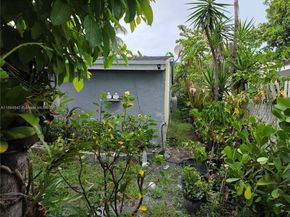 3433 SW 12th Pl, Fort Lauderdale FL 33312