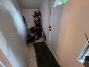 3433 SW 12th Pl, Fort Lauderdale FL 33312