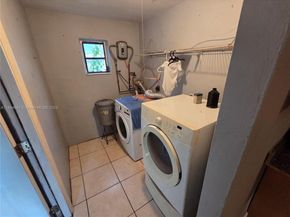 3433 SW 12th Pl, Fort Lauderdale FL 33312