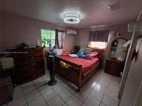 3433 SW 12th Pl, Fort Lauderdale FL 33312
