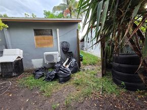 3433 SW 12th Pl, Fort Lauderdale FL 33312